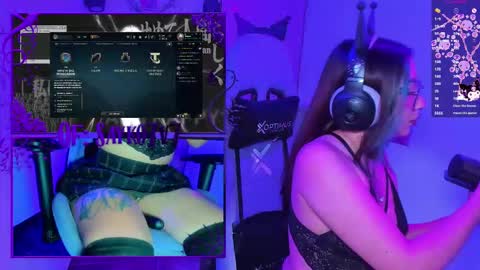 Snapshot of saiko7w7 chatting on 11.13.25 OF 15 off - online show from 11.13.25