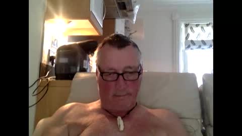 Snapshot of sail_naked chatting on 04.04.26 sail_naked online show from 04.04.26