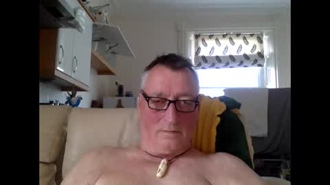Snapshot of sail_naked chatting on 05.14.26 sail_naked online show from 05.14.26