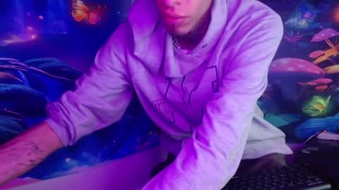 saint boy online show from 02.10.25