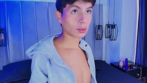 Santi online show from 05.02.26