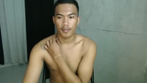 Snapshot of saj_taylor chatting on 11.26.25 Taylor online show from 11.26.25