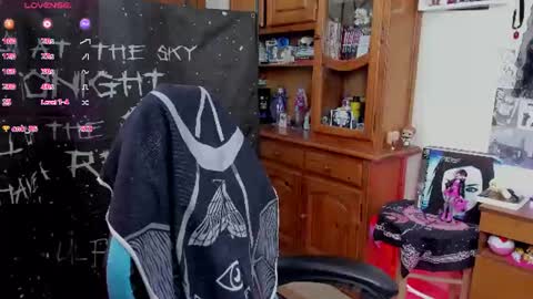    online show from 06.18.26