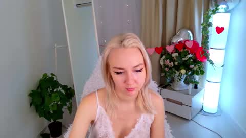 Audrey online show from 02.08.26