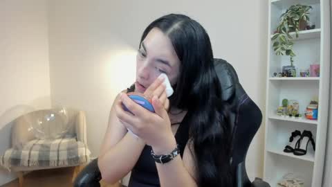Sakura Harper online show from 04.29.26