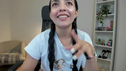 Sakura Harper online show from 06.05.26