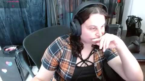 salacious_bunny online show from 02.21.26