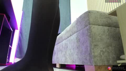 Snapshot of sali_g chatting on 01.22.25 Sali G online show from 01.22.25