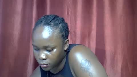 sally_bee1 online show from 04.28.26