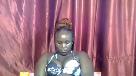 sally_bee1 online show from 06.07.26