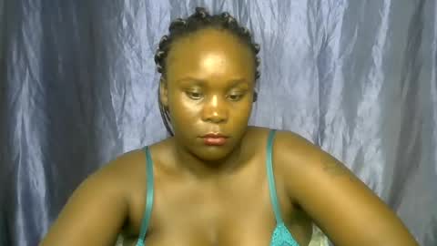 sally_bee1 online show from 07.22.26