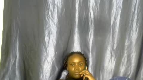 sally_bee1 online show from 07.25.26