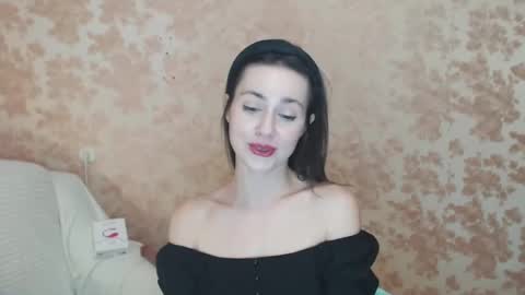 Snapshot of sally_femdom chatting on 02.04.25 Sally online show from 02.04.25