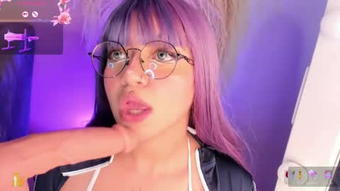  Sally White  online show from 03.05.25