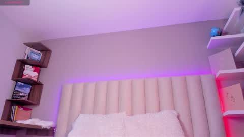  Sally White  online show from 09.10.25