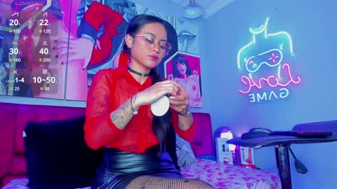 Snapshot of sallybrown_ chatting on 01.10.25 miss Sally online every night from 1am to 8am  Colombia time online show from 01.10.25