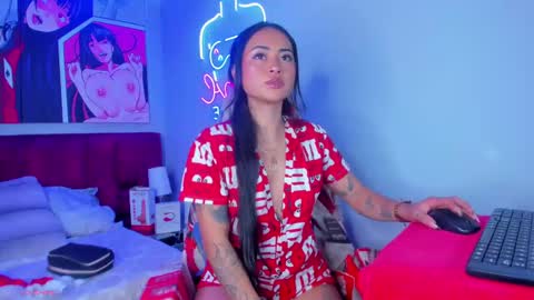 Snapshot of sallybrown_ chatting on 09.15.25 miss Sally online every night from 1am to 8am  Colombia time online show from 09.15.25