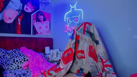 Snapshot of sallybrown_ chatting on 09.28.25 miss Sally online every night from 1am to 8am  Colombia time online show from 09.28.25