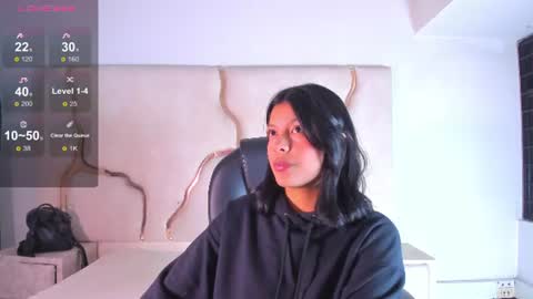 salmaportman_ online show from 07.11.26