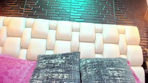 Snapshot of salo_heavenn chatting on 02.13.25 salome online show from 02.13.25