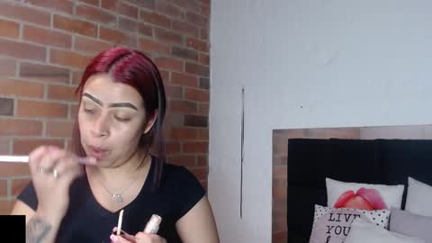 Snapshot of salome__palmer chatting on 03.06.25 online show from 03.06.25