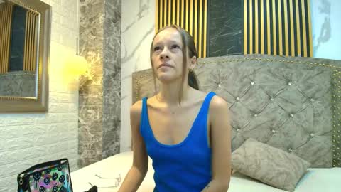 Snapshot of salome_cruxx chatting on 01.14.26 salome_cruxx online show from 01.14.26