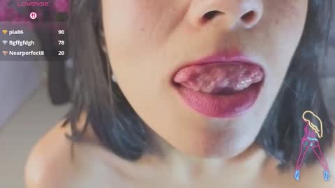 Salome  online show from 11.22.25