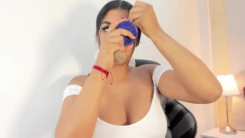   online show from 11.16.25