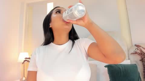   online show from 12.01.25