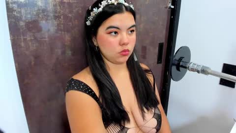 Snapshot of salomee_bigboobs chatting on 09.28.25 Salome online show from 09.28.25