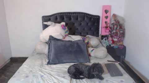 yenny online show from 01.14.26