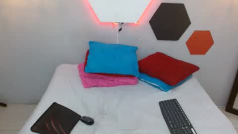 martina online show from 02.15.25