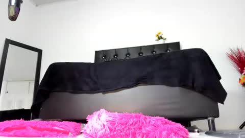 martina online show from 06.25.26