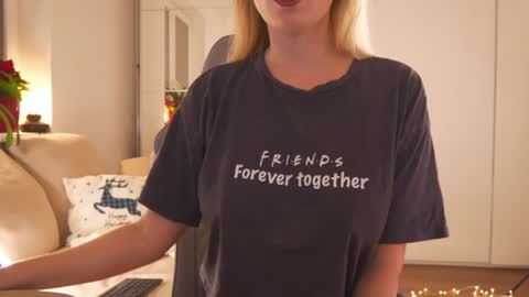 IsaBella-  online show from 12.13.24