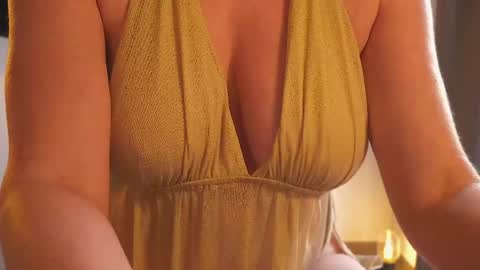 IsaBella-  online show from 04.07.26