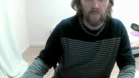 Saltimbanquier  Salt  ou  Banquier  online show from 01.06.25