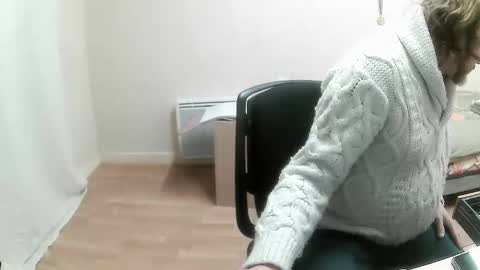 Saltimbanquier  Salt  ou  Banquier  online show from 02.10.25