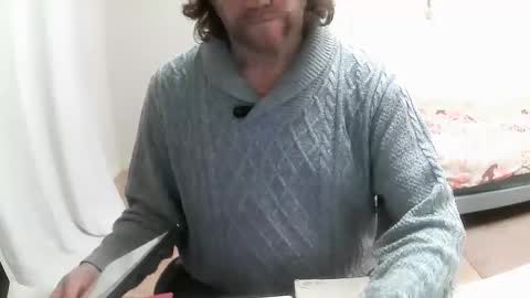 Saltimbanquier  Salt  ou  Banquier  online show from 02.24.25