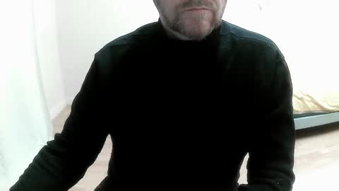 Saltimbanquier  Salt  ou  Banquier  online show from 09.16.25