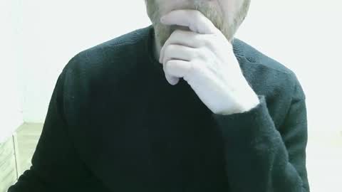 Snapshot of saltimbanquier chatting on 03.26.26 Saltimbanquier Salt ou Banquier online show from 03.26.26