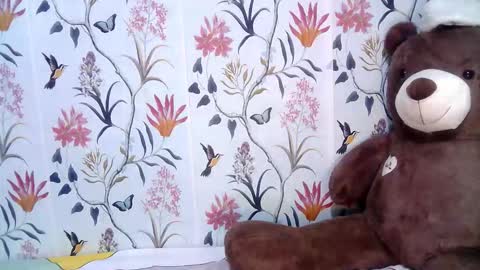 Ask me  online show from 10.11.25