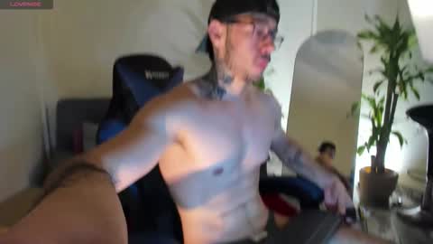 Salvatore online show from 11.05.25