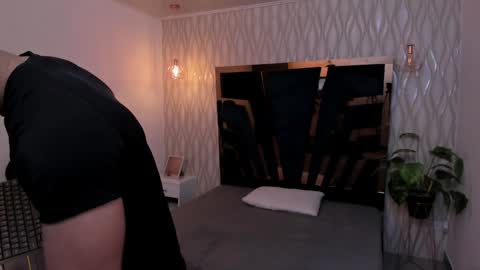 SALVATORE online show from 01.19.25