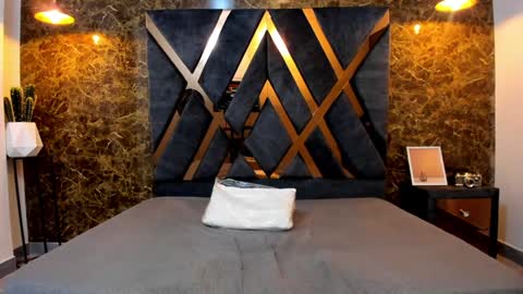 SALVATORE online show from 01.20.25