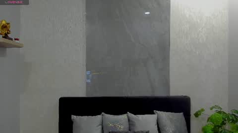 Snapshot of salvatore_damore chatting on 06.17.26 SALVATORE online show from 06.17.26
