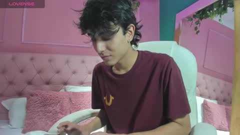 Snapshot of salvatore_monterey chatting on 01.11.25 salvatore online show from 01.11.25