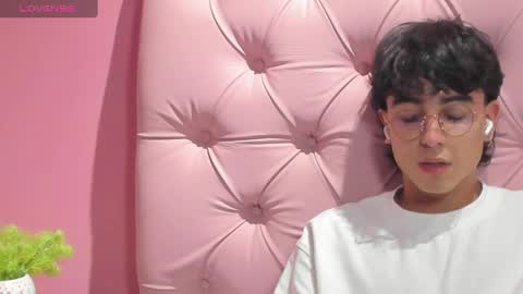 Snapshot of salvatore_monterey chatting on 01.18.25 salvatore online show from 01.18.25