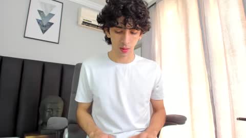 Snapshot of salvatore_monterey chatting on 02.25.25 salvatore online show from 02.25.25