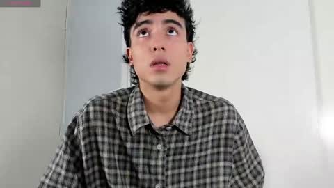 Snapshot of salvatore_montt chatting on 03.01.25 salvatore_montt online show from 03.01.25