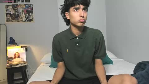 Snapshot of salvatore_montt chatting on 03.02.25 salvatore_montt online show from 03.02.25